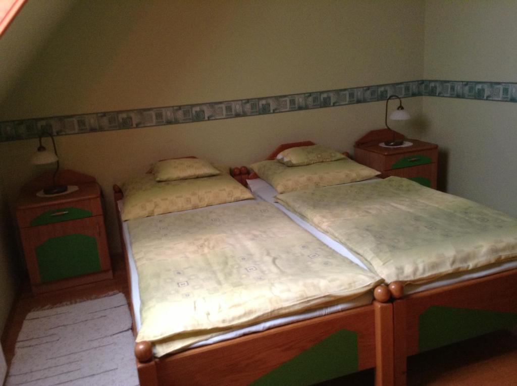 Fonix Fogado Hotell Lenti Rum bild
