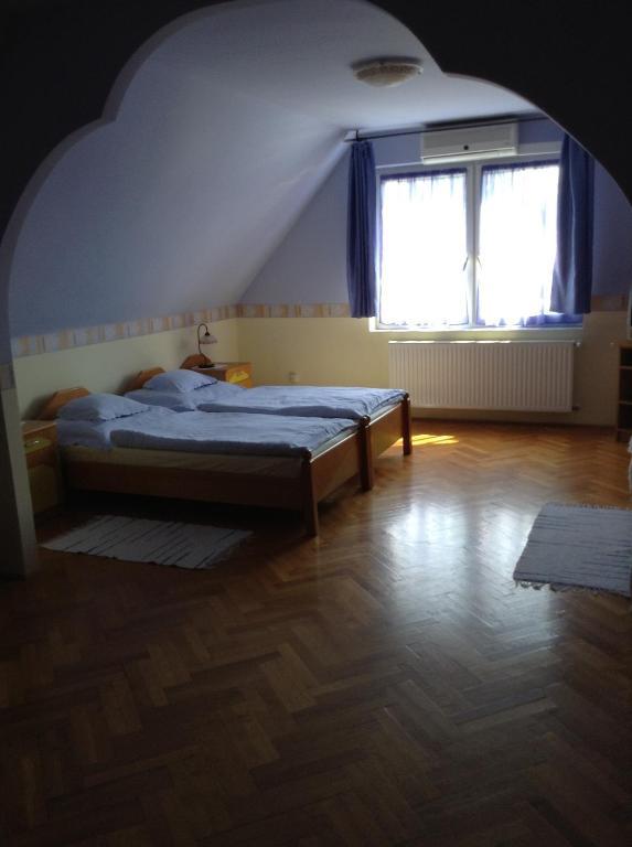 Fonix Fogado Hotell Lenti Exteriör bild